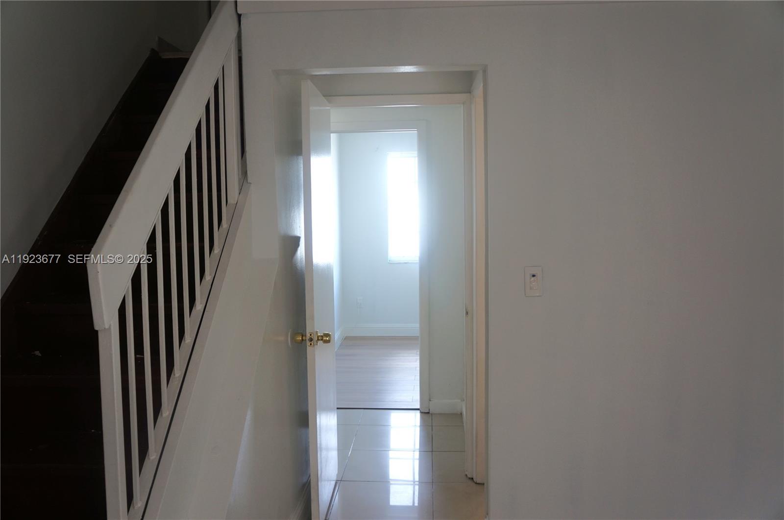 INTERNATIONAL PRINCESS CO - Residential Lease