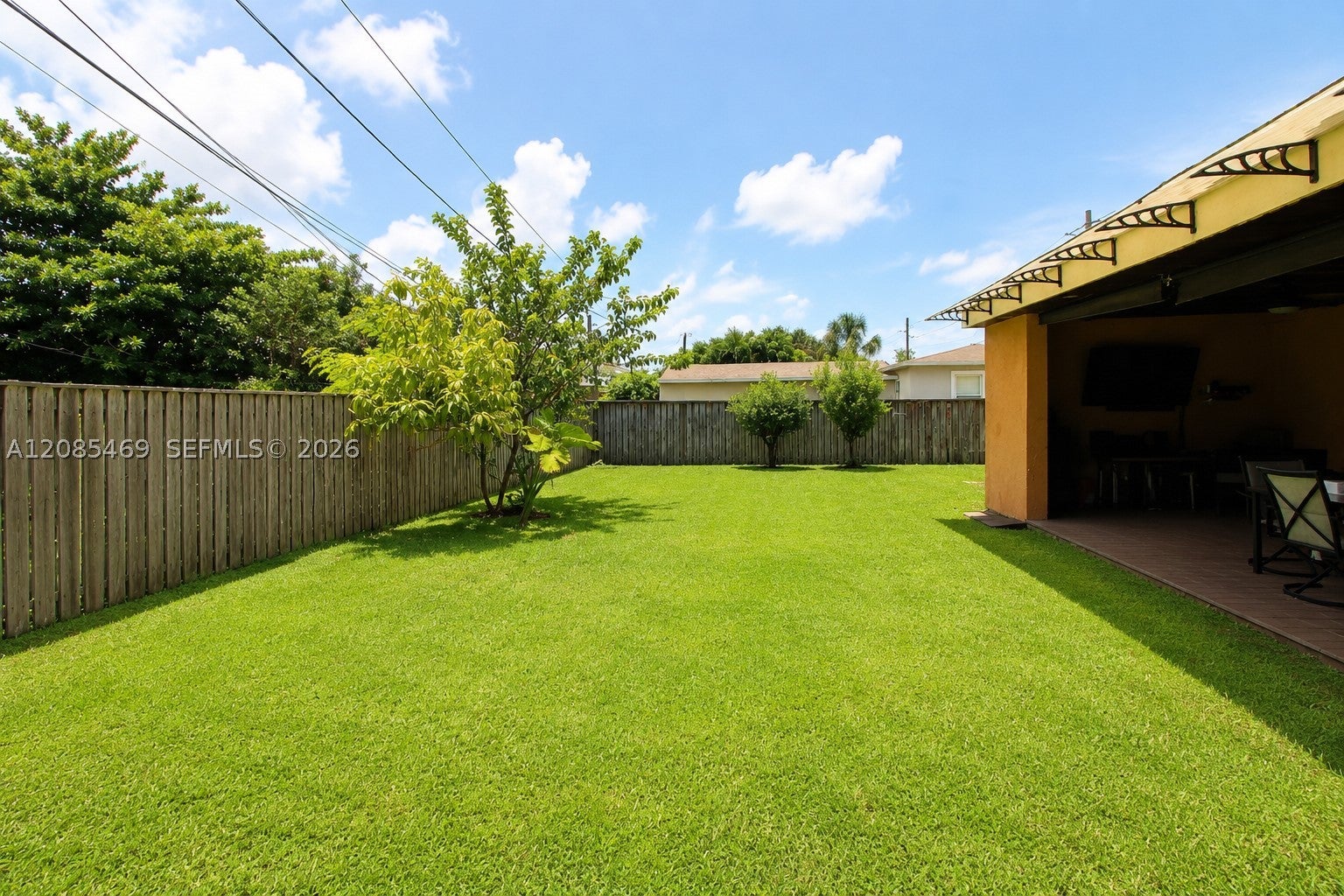 316 S 24th Ave