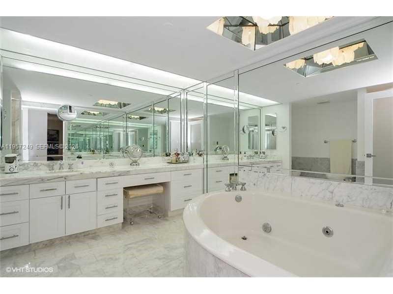 TURNBERRY ISLE CONDO - Residential