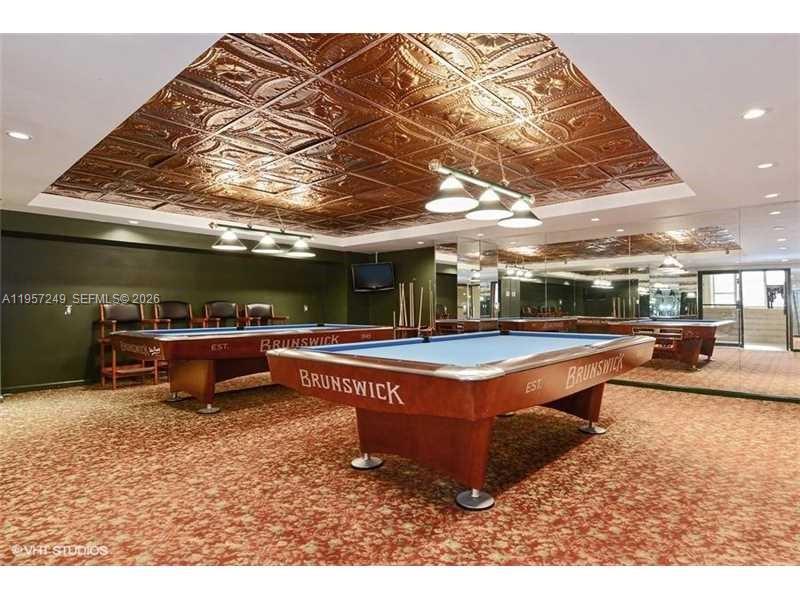 TURNBERRY ISLE CONDO - Residential