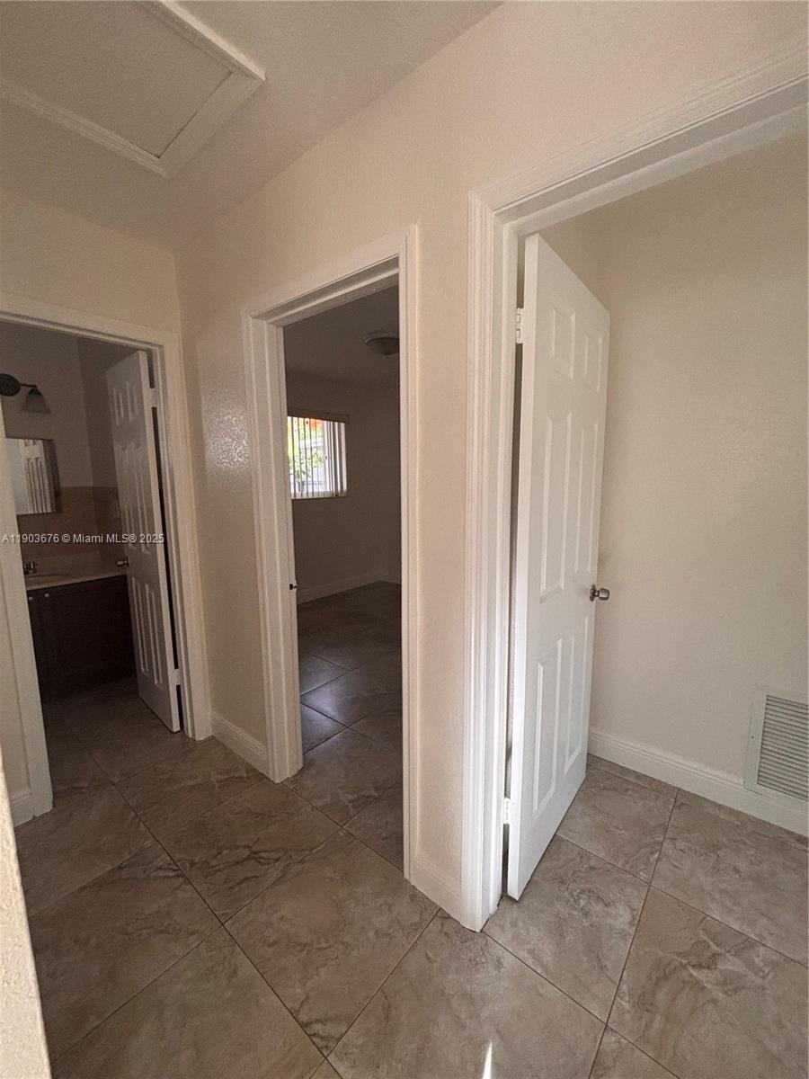 PALM SPRINGS LAKES 2ND AD - Residential Lease