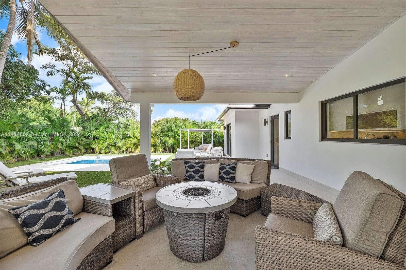 RICHARDS MIAMI SHORES - Residential