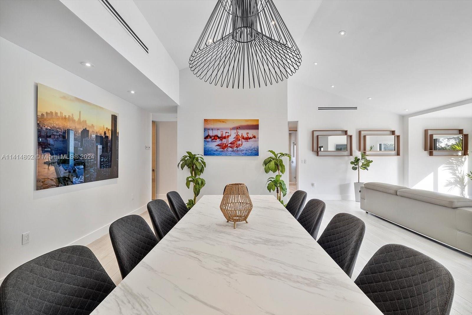 RICHARDS MIAMI SHORES - Residential