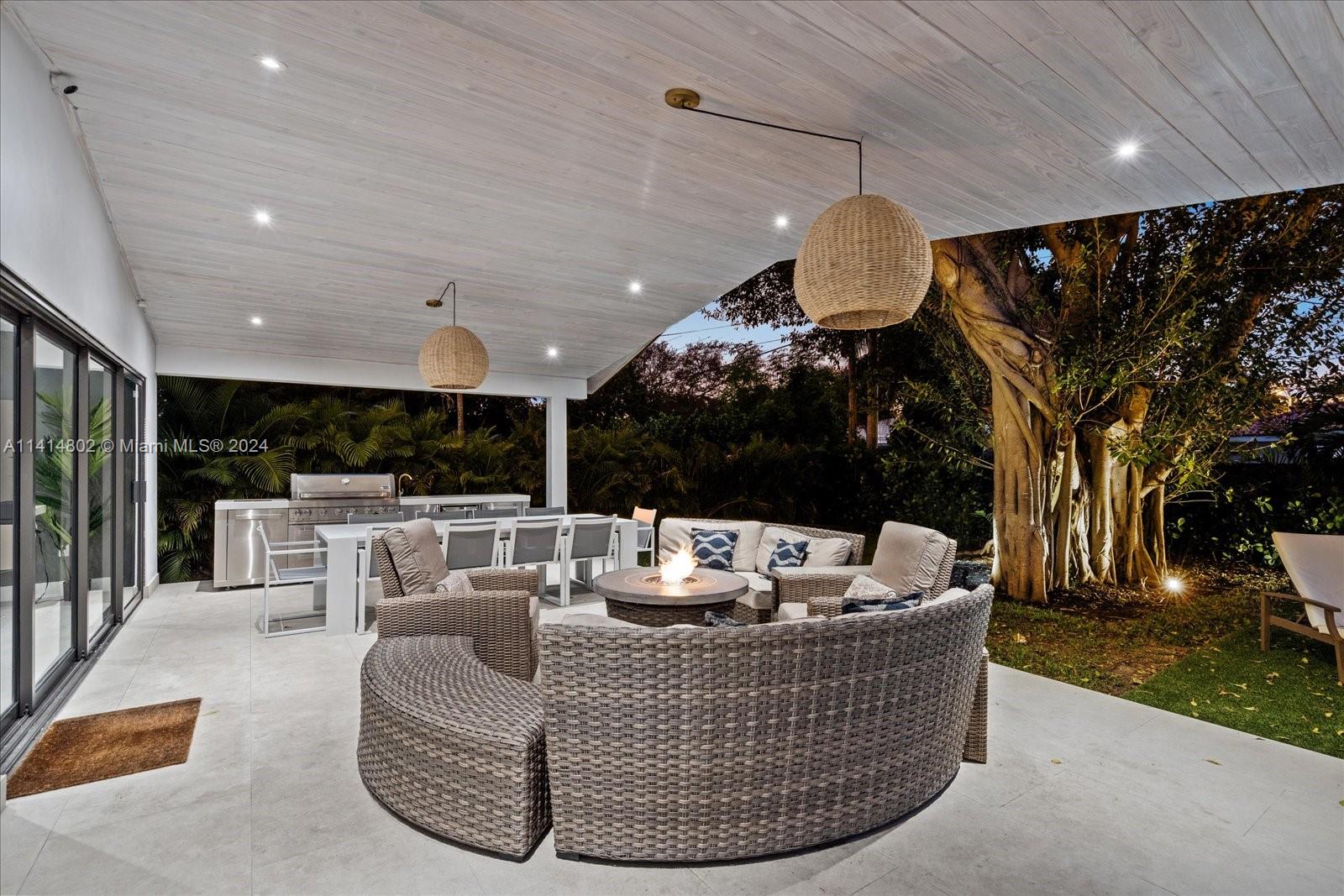 RICHARDS MIAMI SHORES - Residential