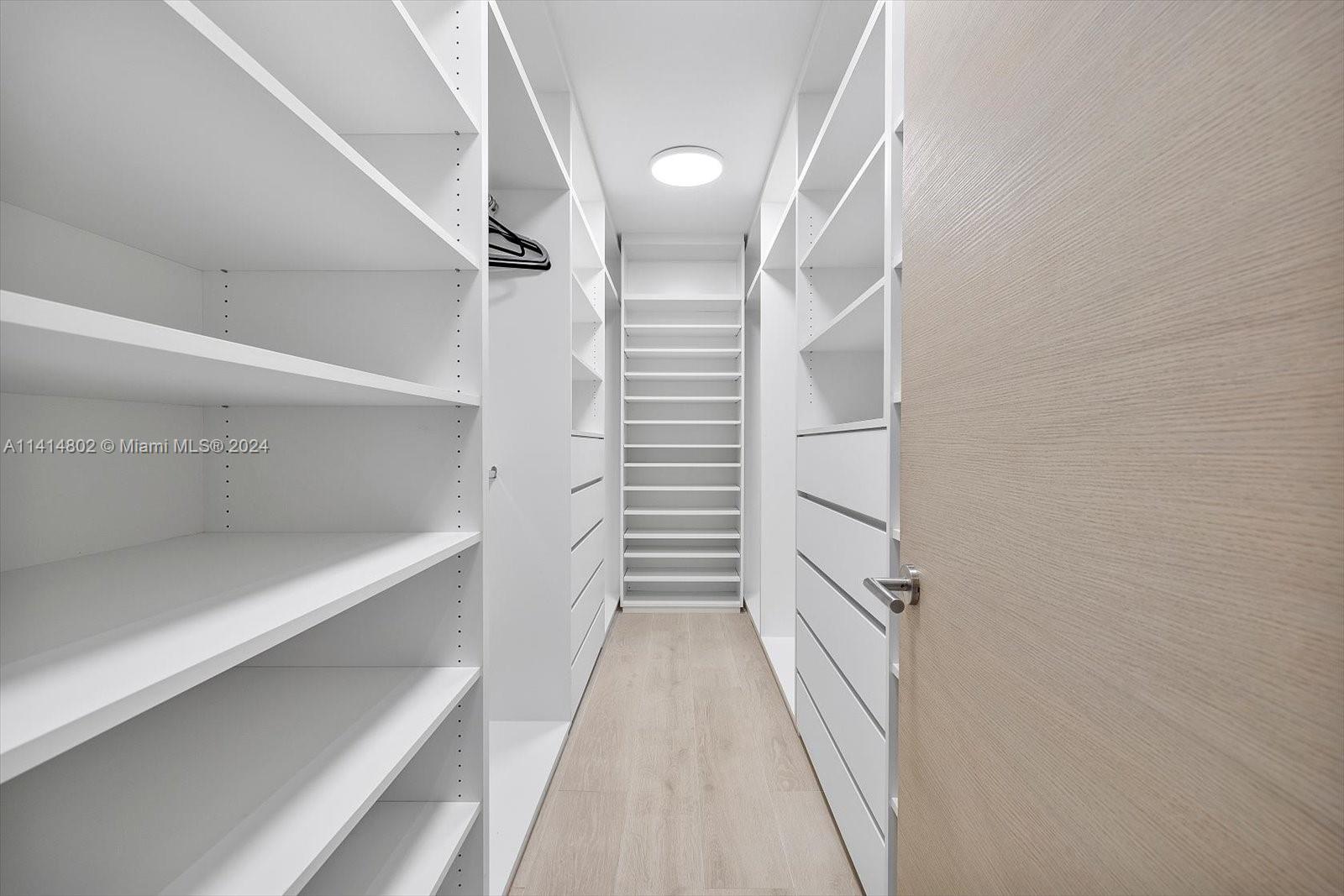 RICHARDS MIAMI SHORES - Residential