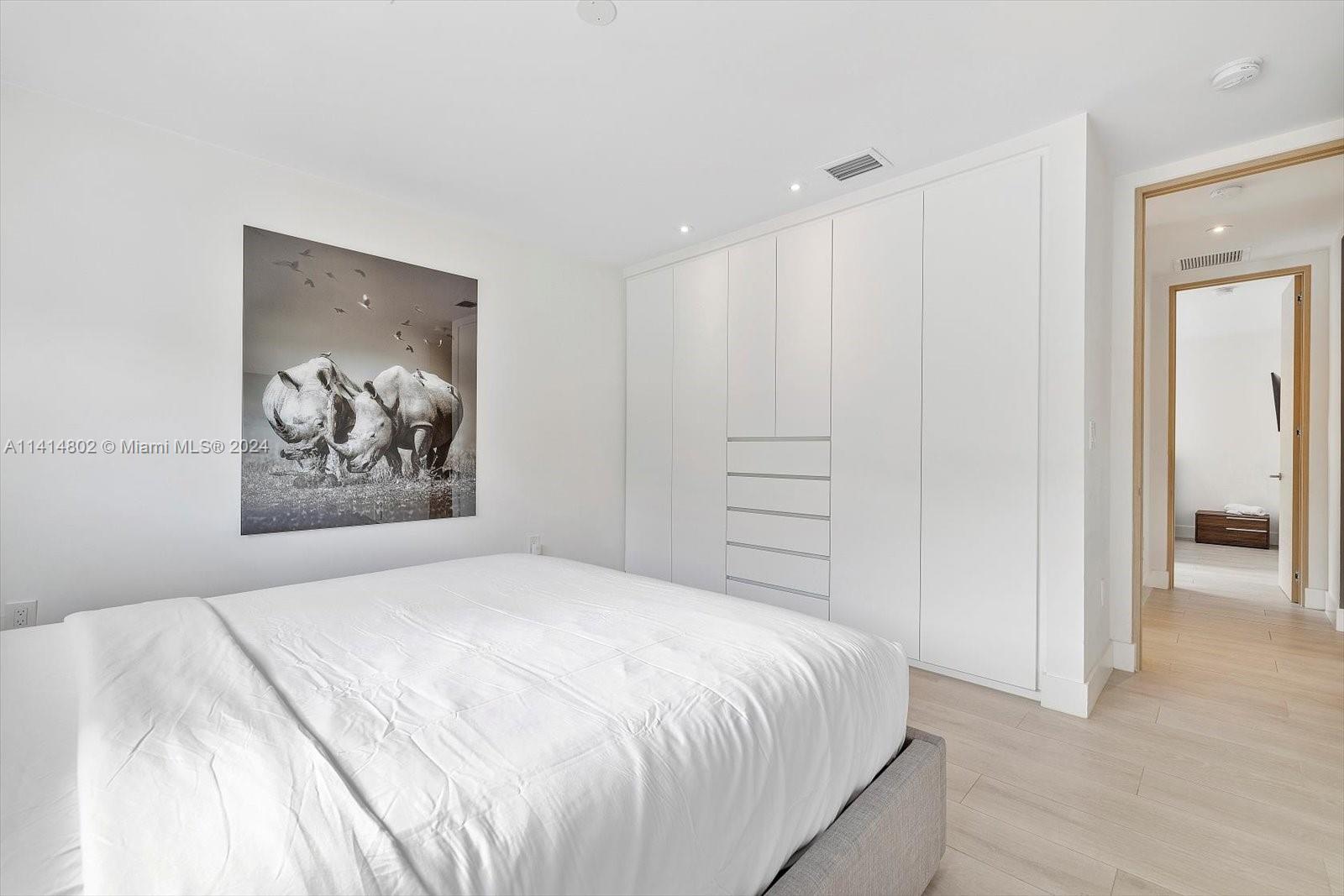 RICHARDS MIAMI SHORES - Residential