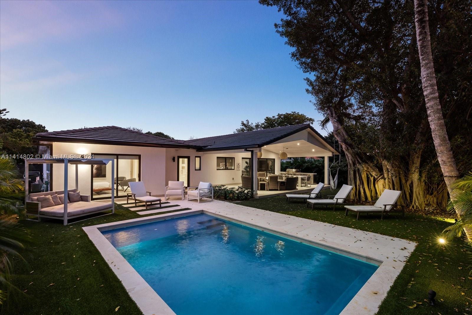 RICHARDS MIAMI SHORES - Residential