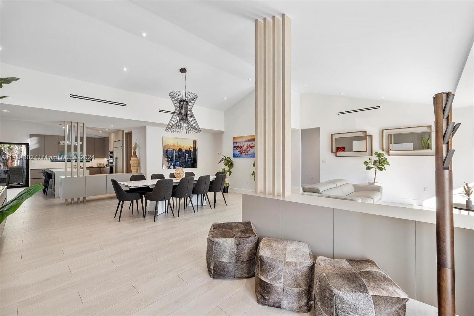 RICHARDS MIAMI SHORES - Residential