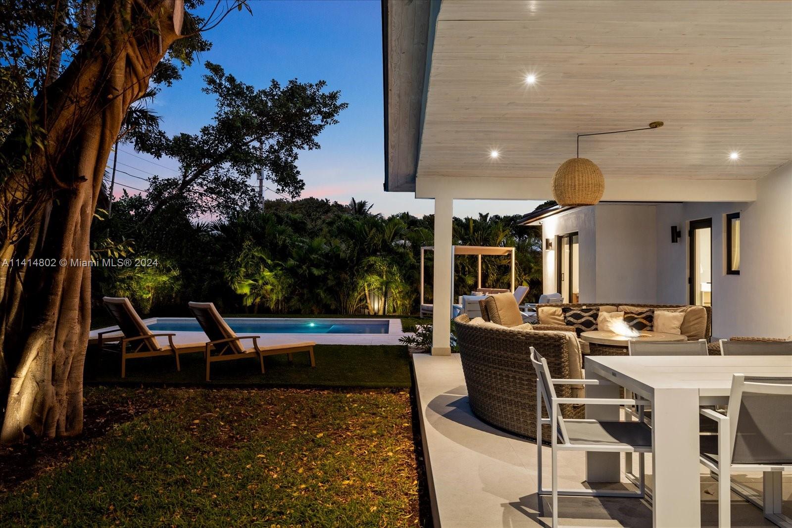 RICHARDS MIAMI SHORES - Residential