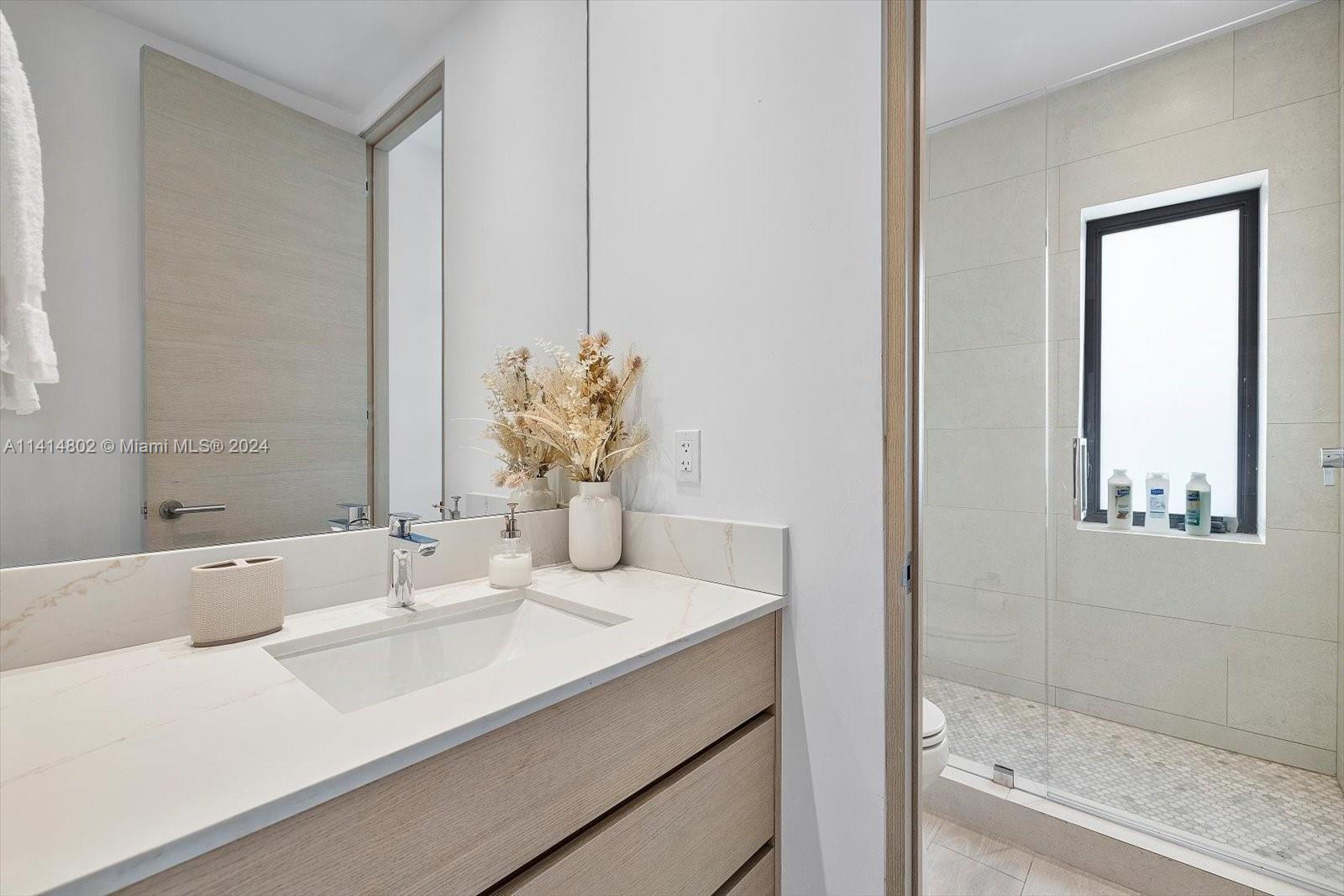 RICHARDS MIAMI SHORES - Residential