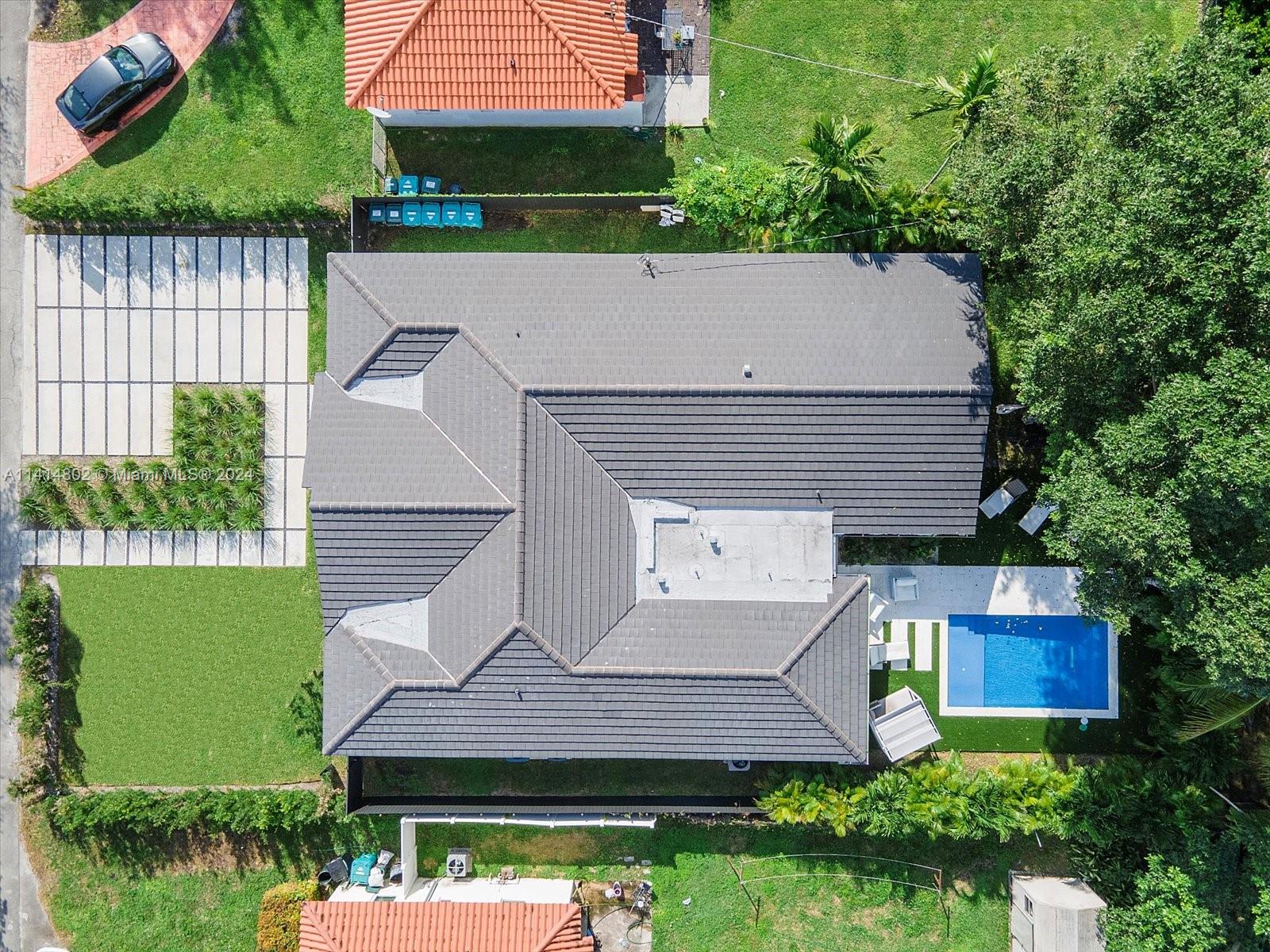 RICHARDS MIAMI SHORES - Residential