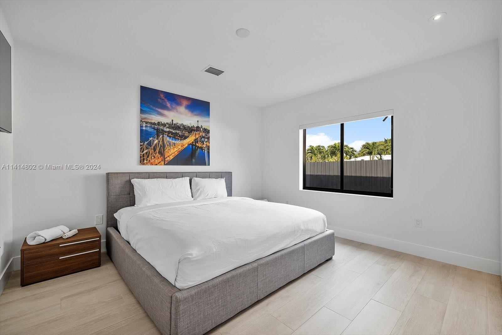 RICHARDS MIAMI SHORES - Residential