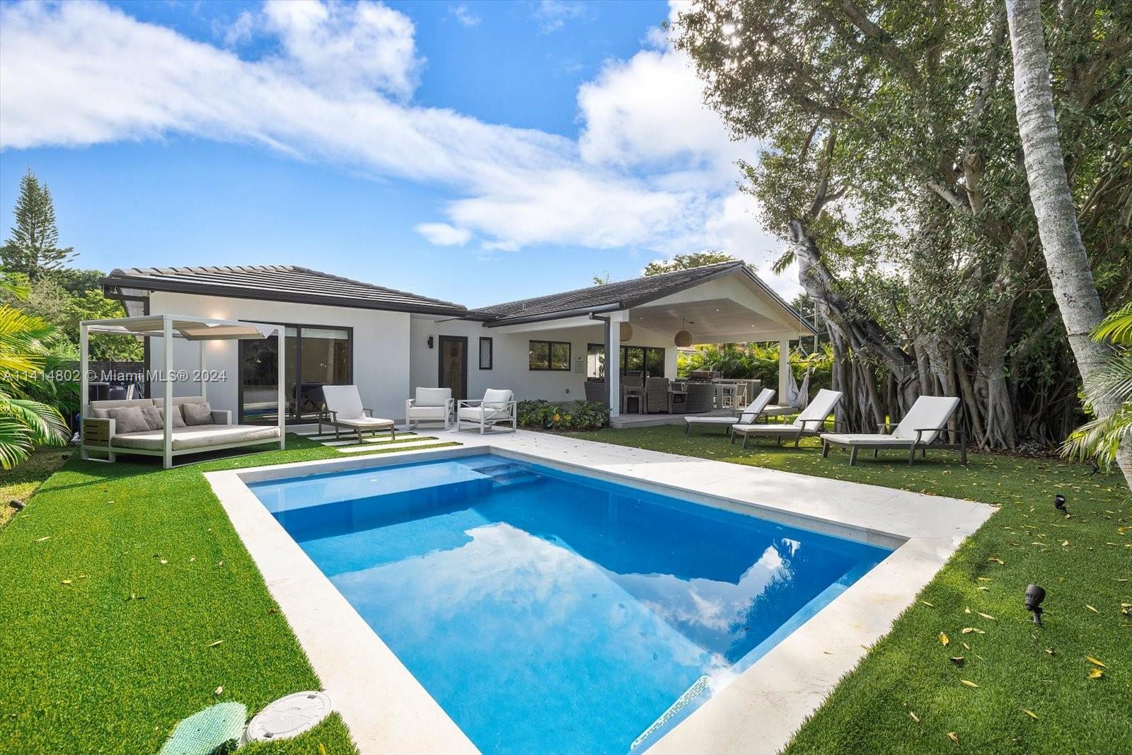 RICHARDS MIAMI SHORES - Residential