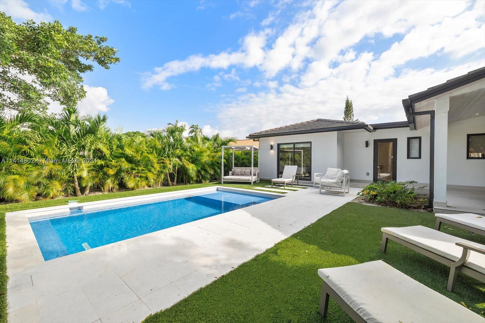 RICHARDS MIAMI SHORES - Residential