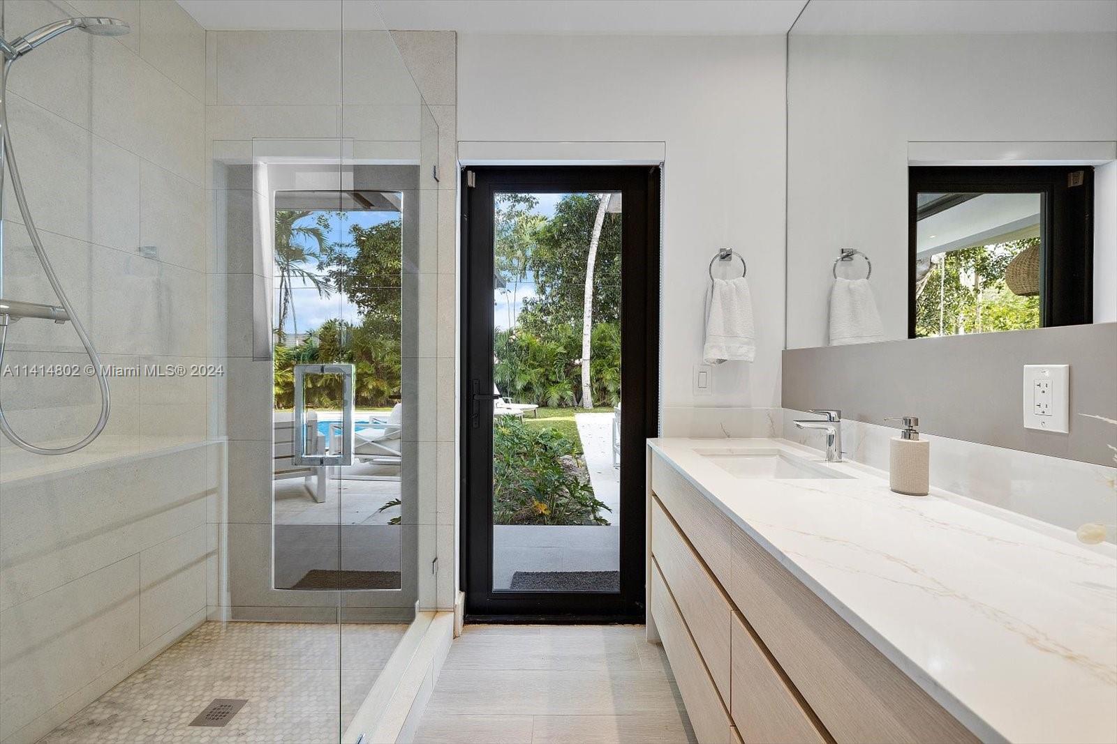 RICHARDS MIAMI SHORES - Residential