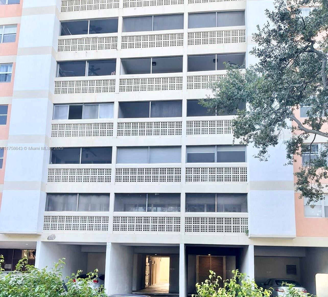 3301 Spanish Moss Ter 510, Lauderhill, Miami-Dade County, Florida - 2 Bedrooms  
2 Bathrooms - 
