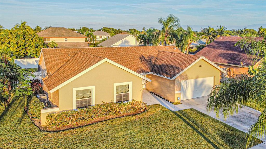 Photo of 22482 Blue Marlin Dr, Boca Raton, FL 33428 (MLS # A11928899)