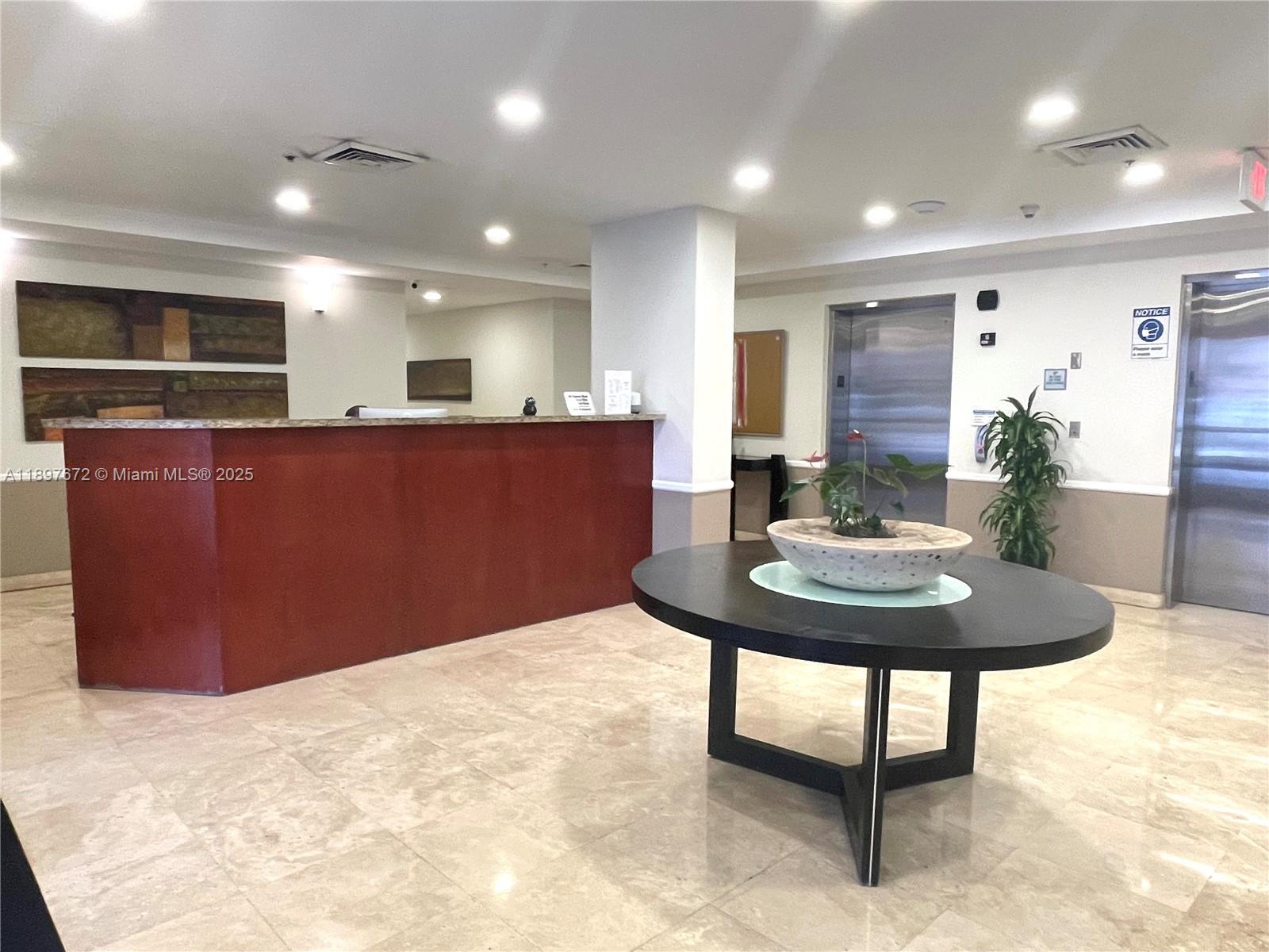 BRICKELL VISTA CONDO - Residential Lease