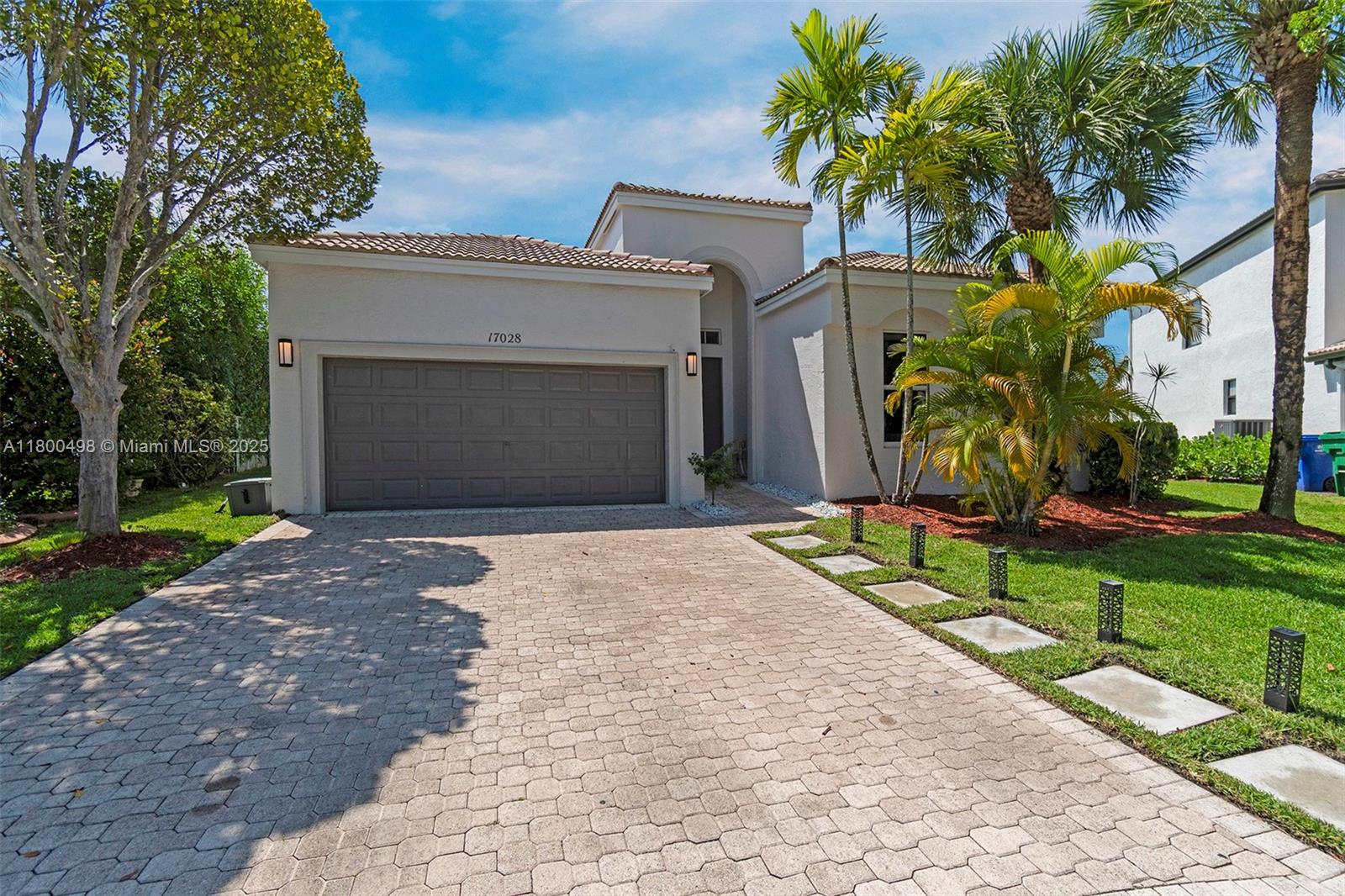 17028 SW 52nd Ct