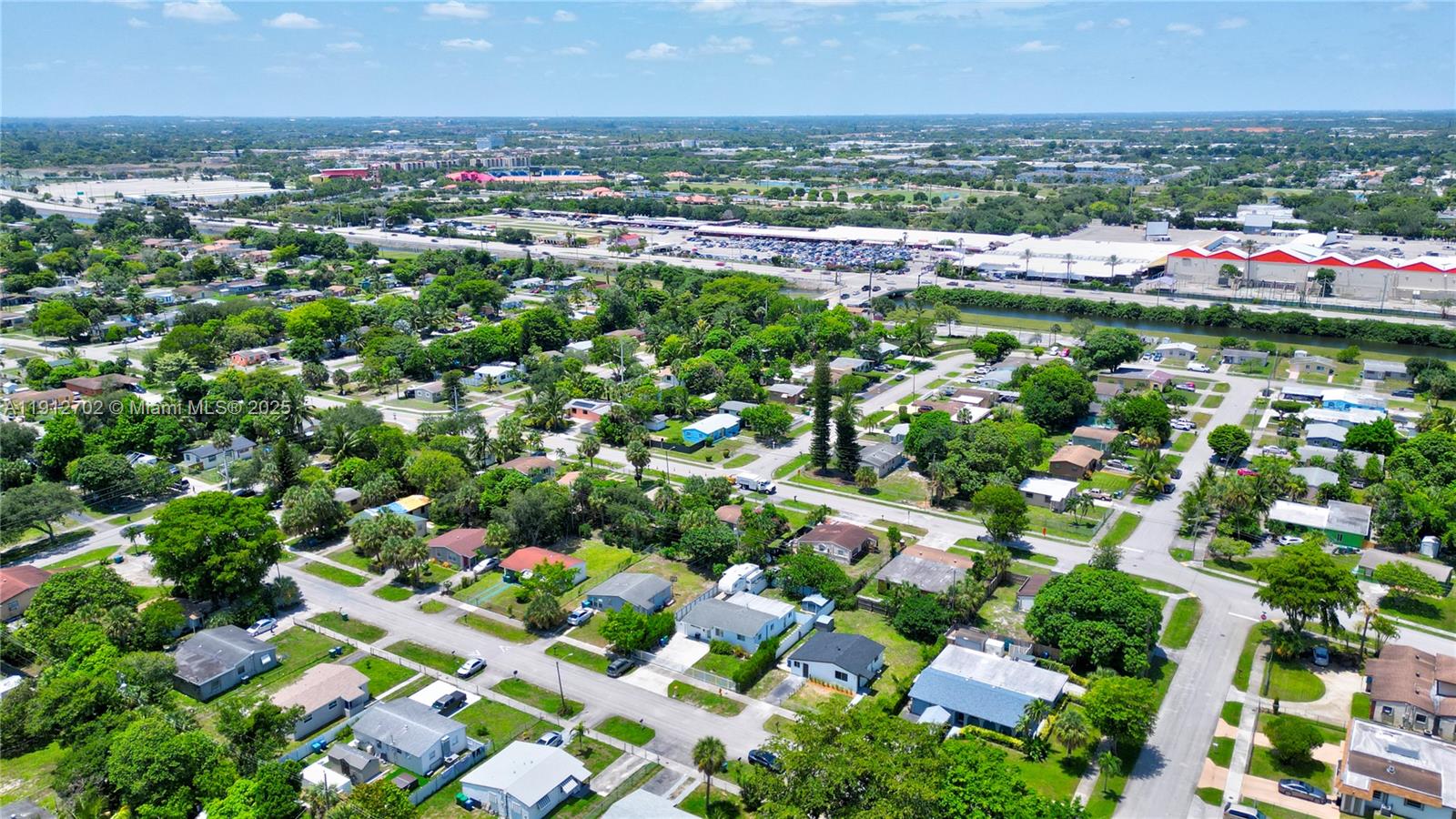 SUNRISE HEIGHTS - Residential Lease