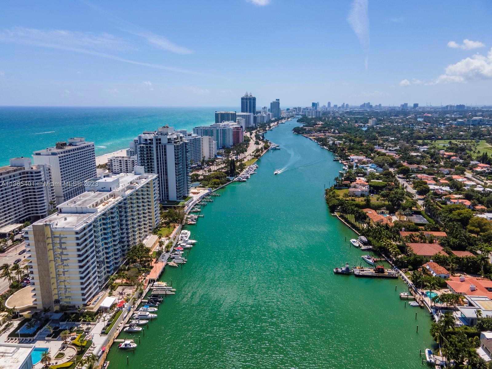 5600 CONDO - Residential