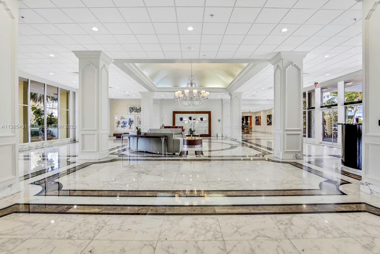 5600 CONDO - Residential