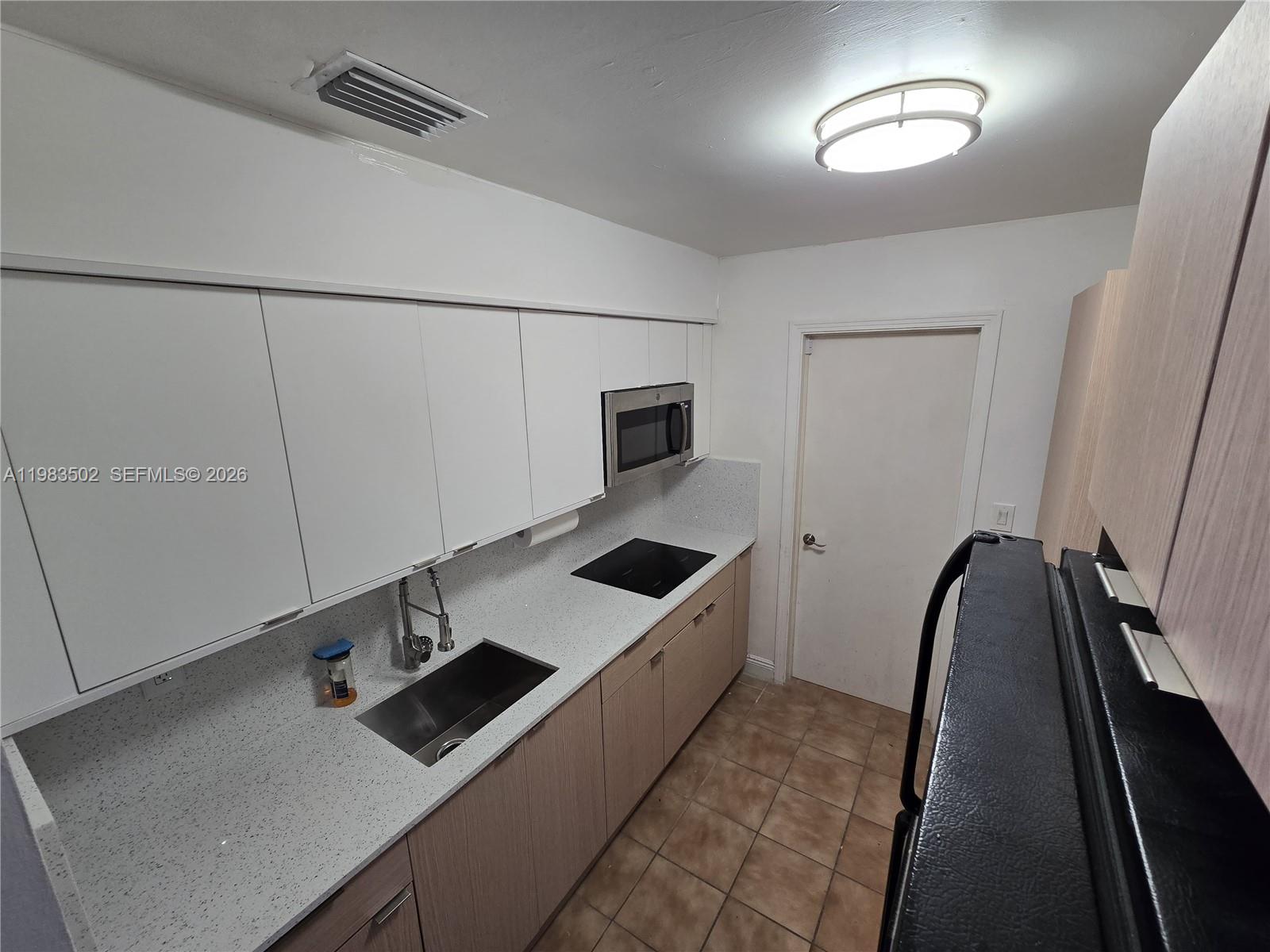 DANIA HEIGHTS EXT - Residential Lease