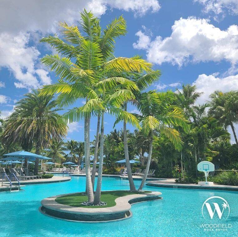 MAYFAIR AT WOODFIELD COUN - Residential