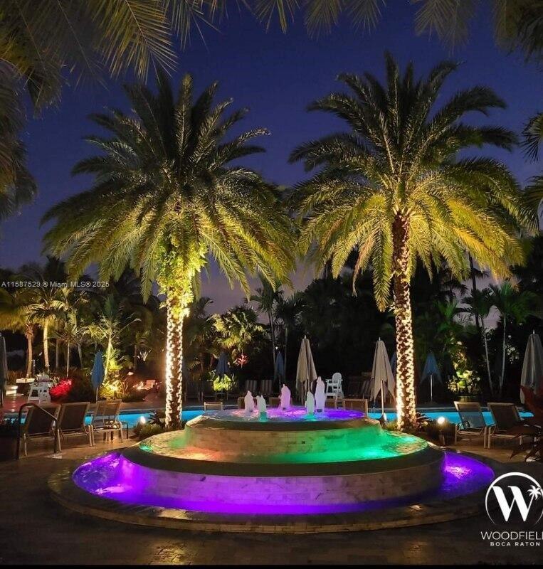 MAYFAIR AT WOODFIELD COUN - Residential