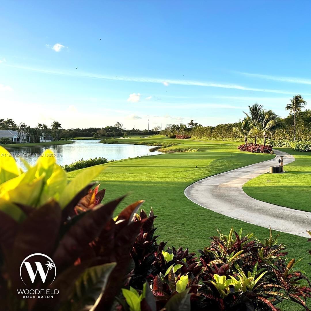 MAYFAIR AT WOODFIELD COUN - Residential