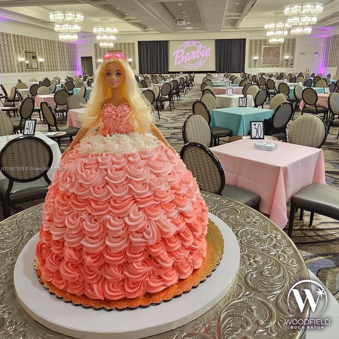 MAYFAIR AT WOODFIELD COUN - Residential