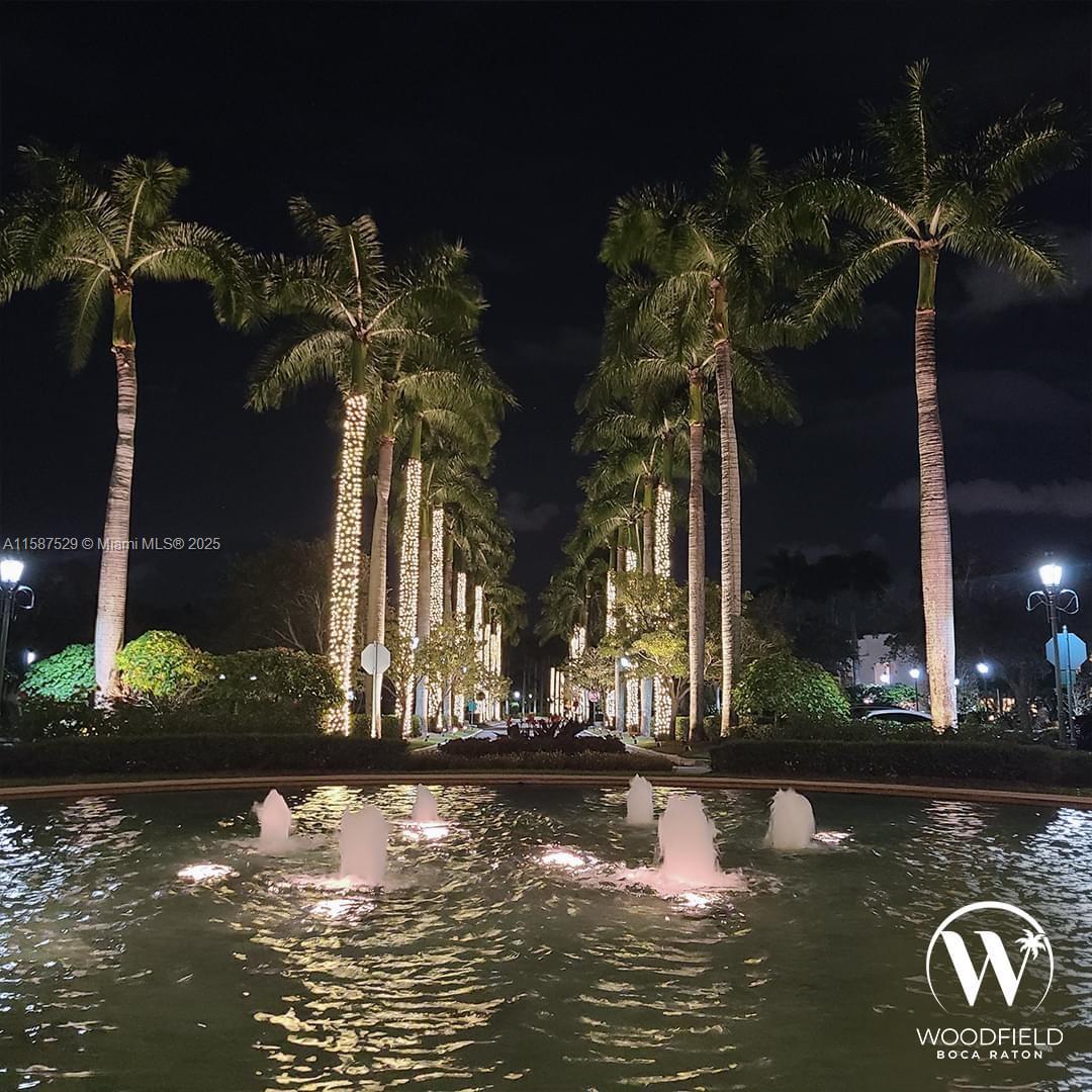 MAYFAIR AT WOODFIELD COUN - Residential