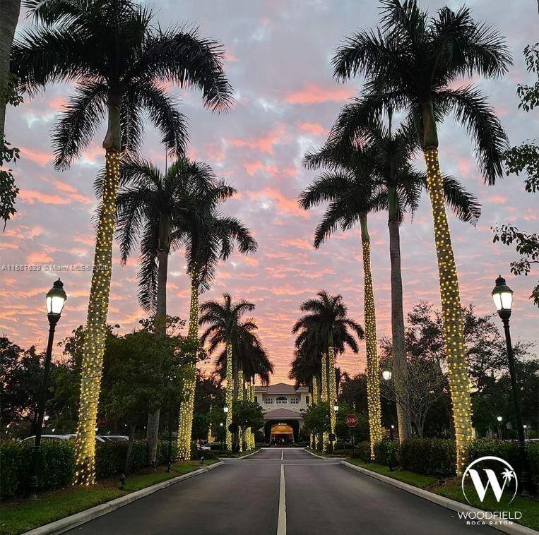 MAYFAIR AT WOODFIELD COUN - Residential