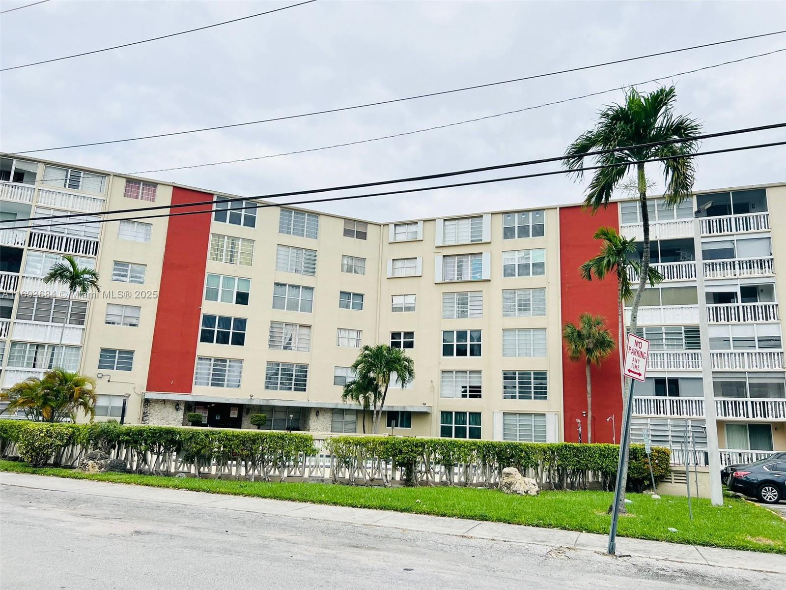 1475 TERRA TOWERS CONDO - Residential