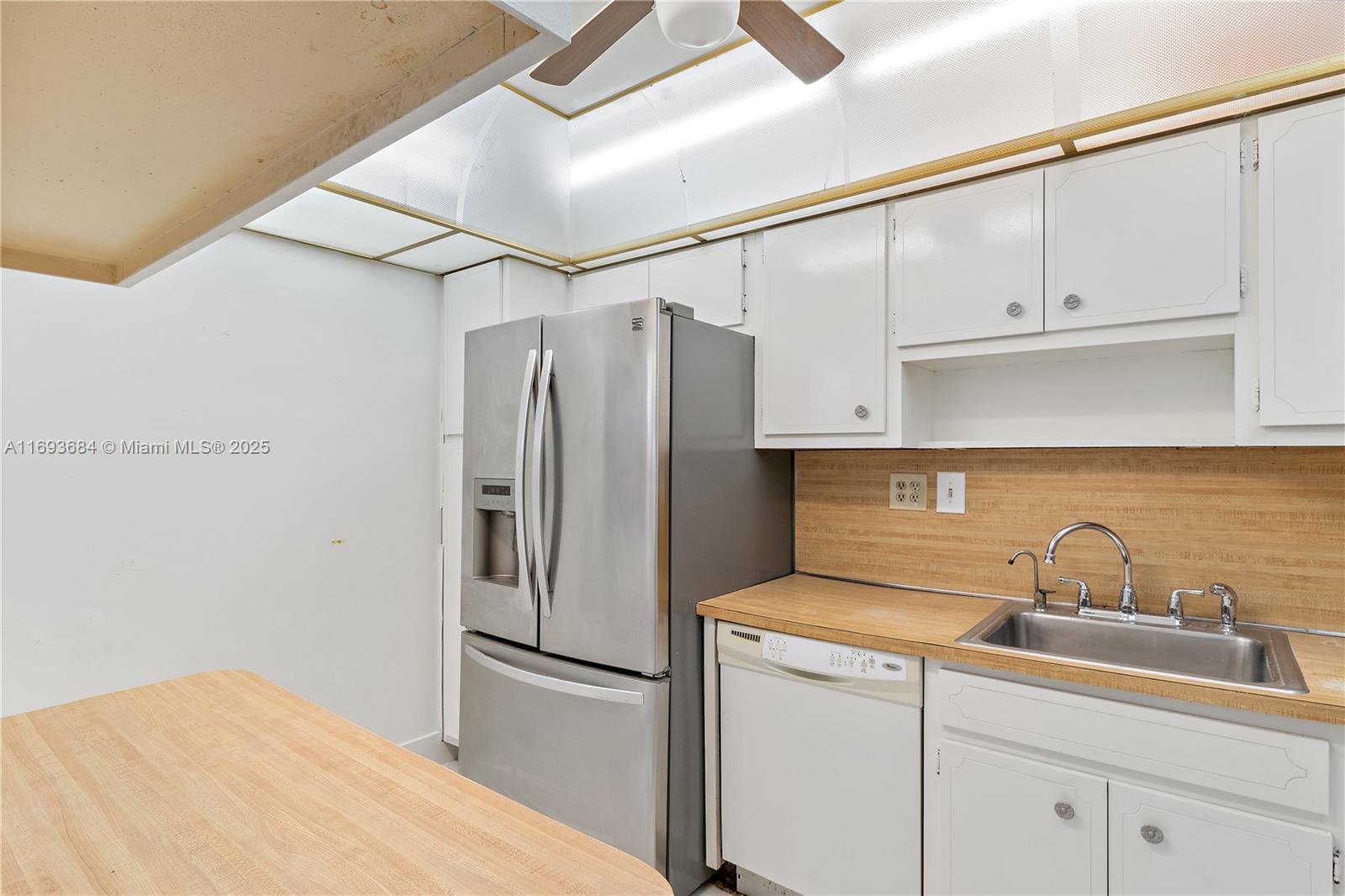 1475 TERRA TOWERS CONDO - Residential