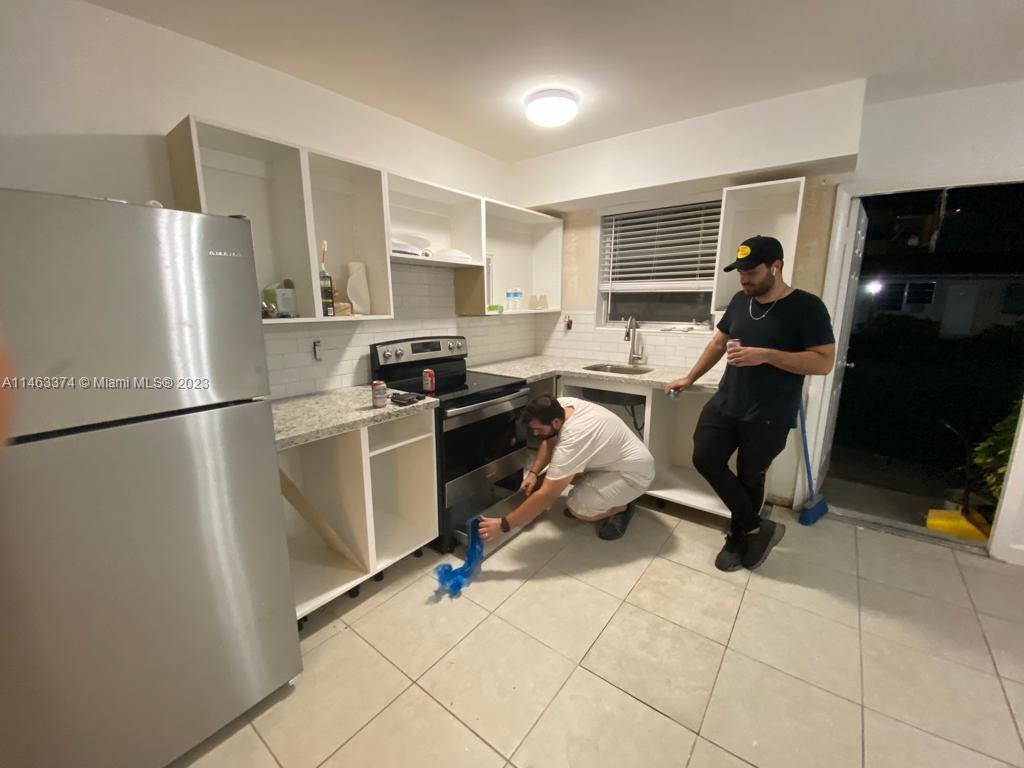 SUB OF TRACK A OF SUNSET - Residential Income