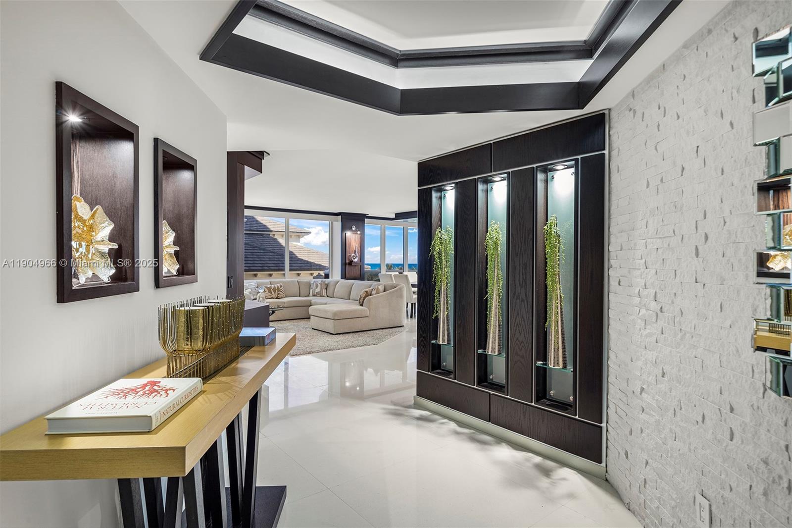 GREEN DIAMOND CONDO - Residential