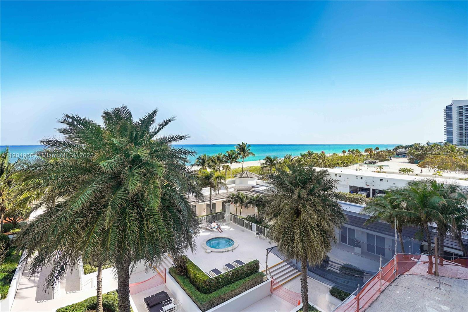 GREEN DIAMOND CONDO - Residential