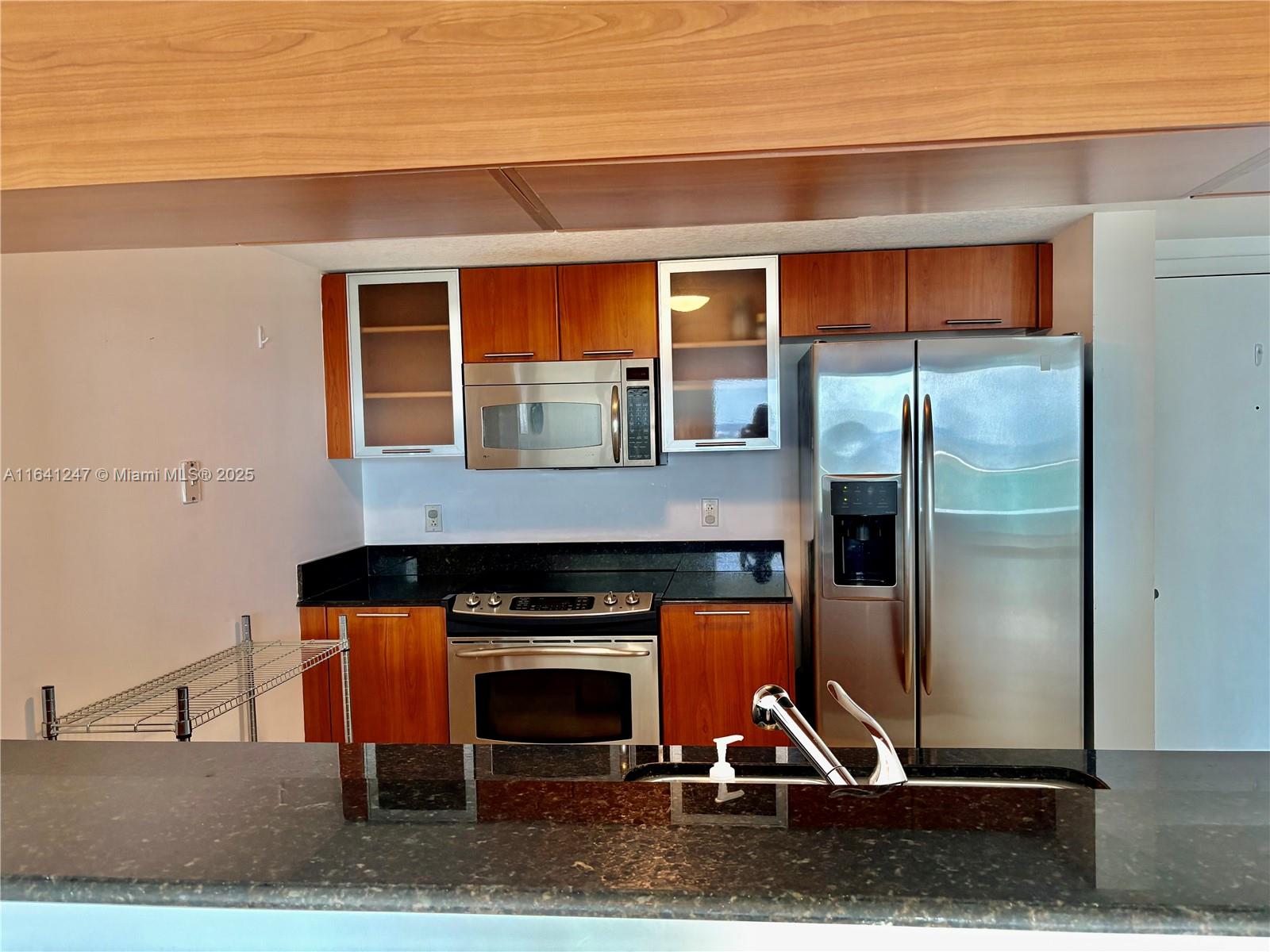 1800 N Bayshore Dr 3404