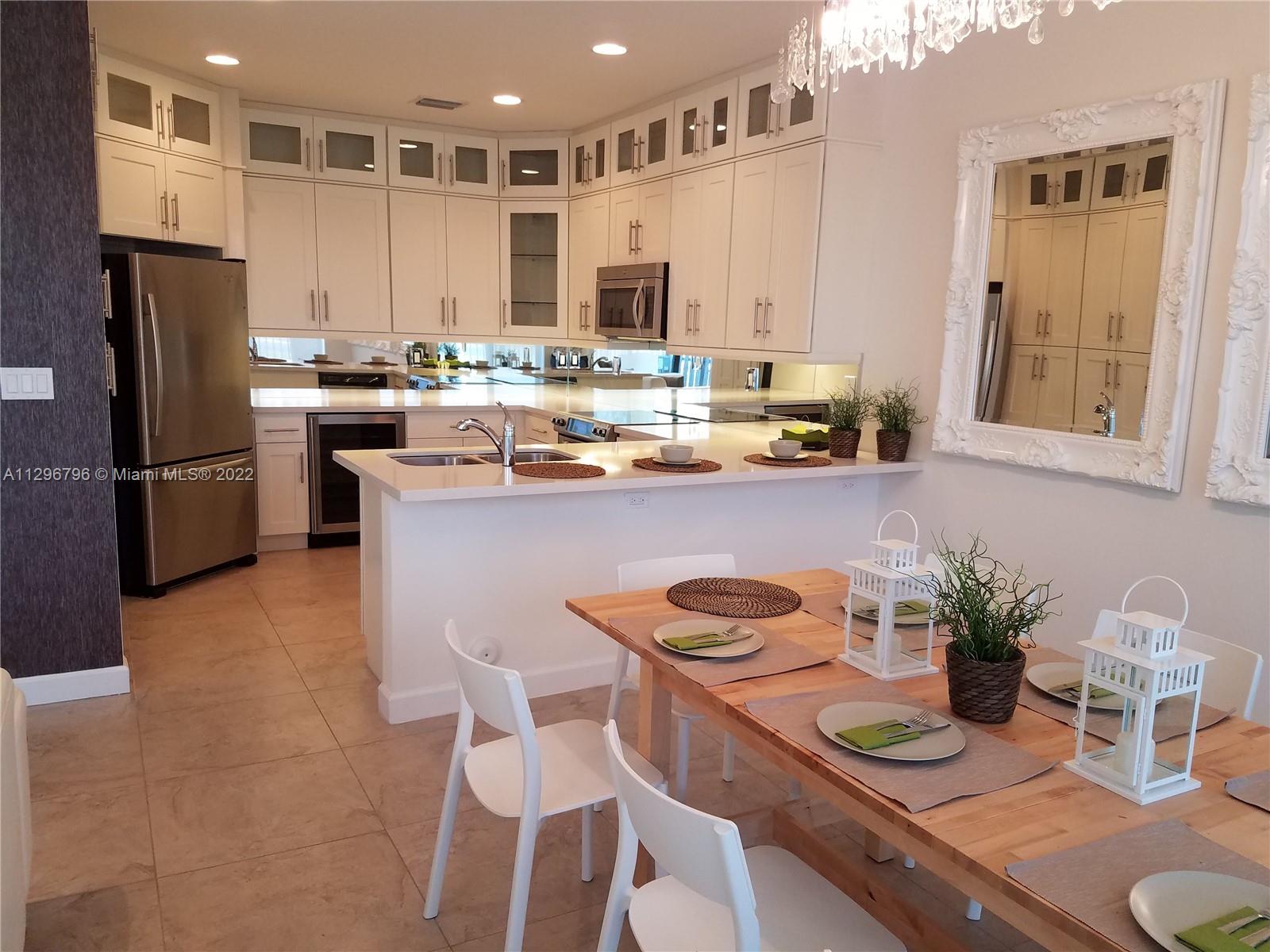 DORAL CAY - Residential Lease