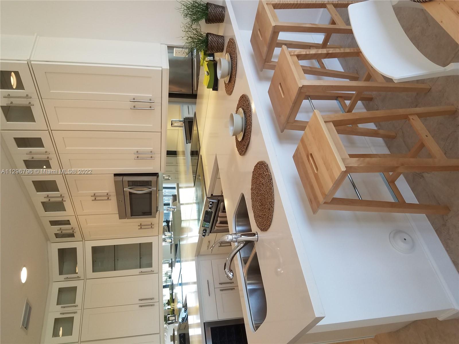 DORAL CAY - Residential Lease