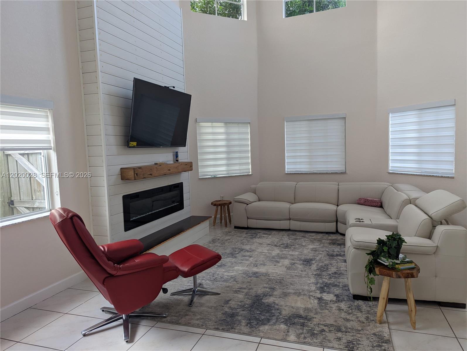 CARMENS PLACE - Residential