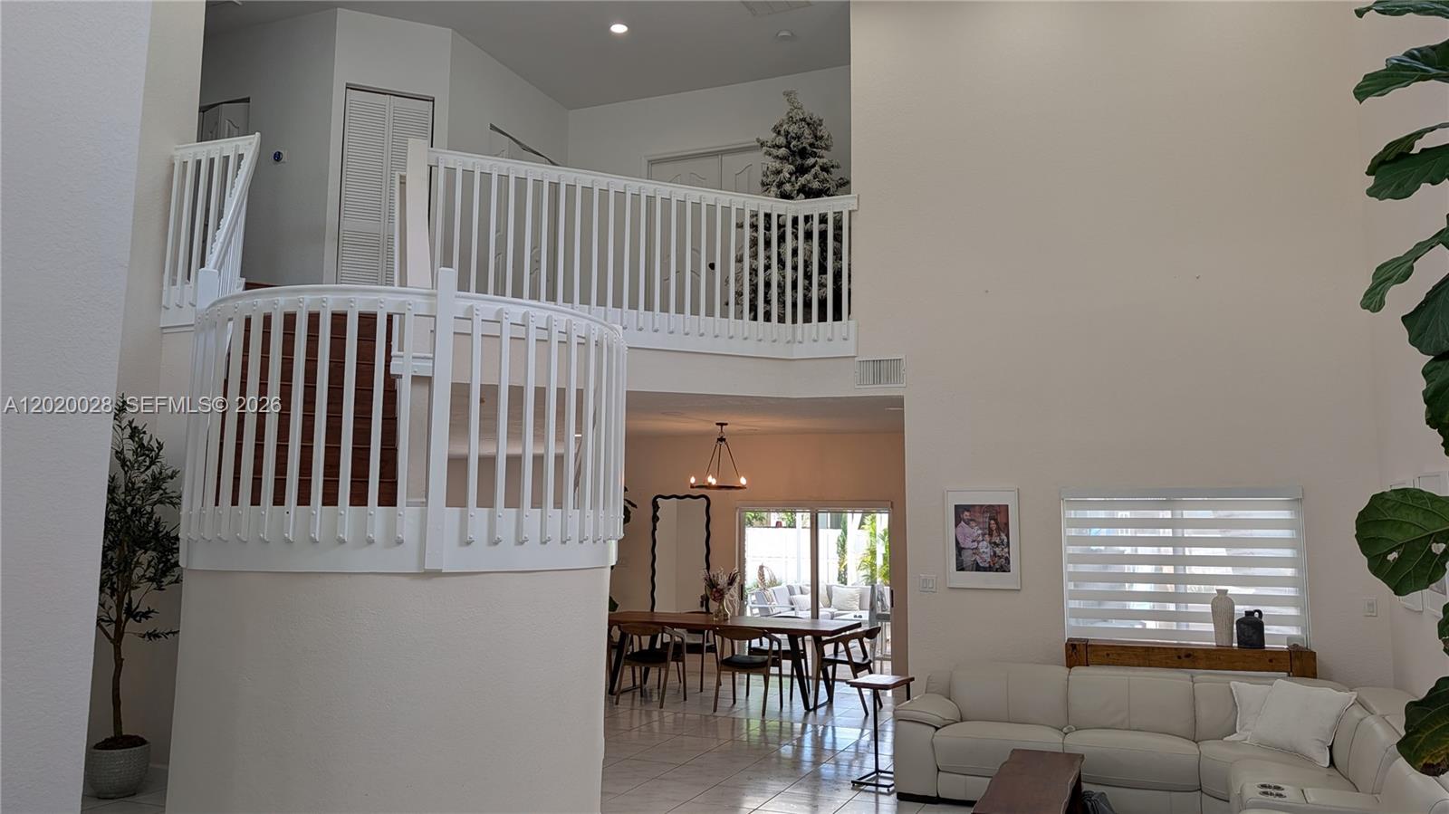 CARMENS PLACE - Residential