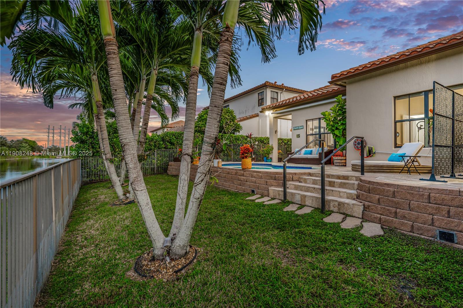 MONTERRA - Residential