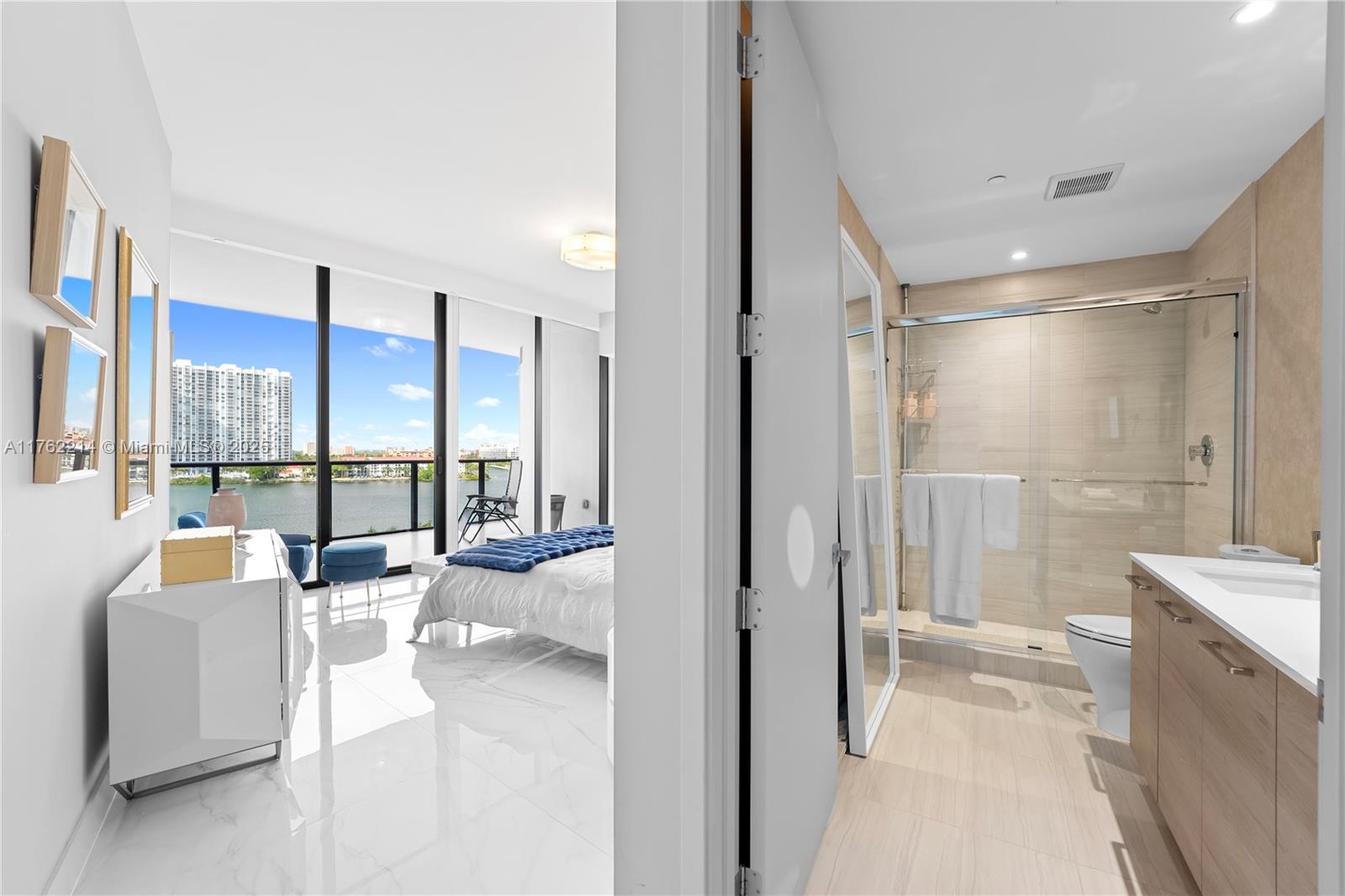 PRIVE CONDO - Residential