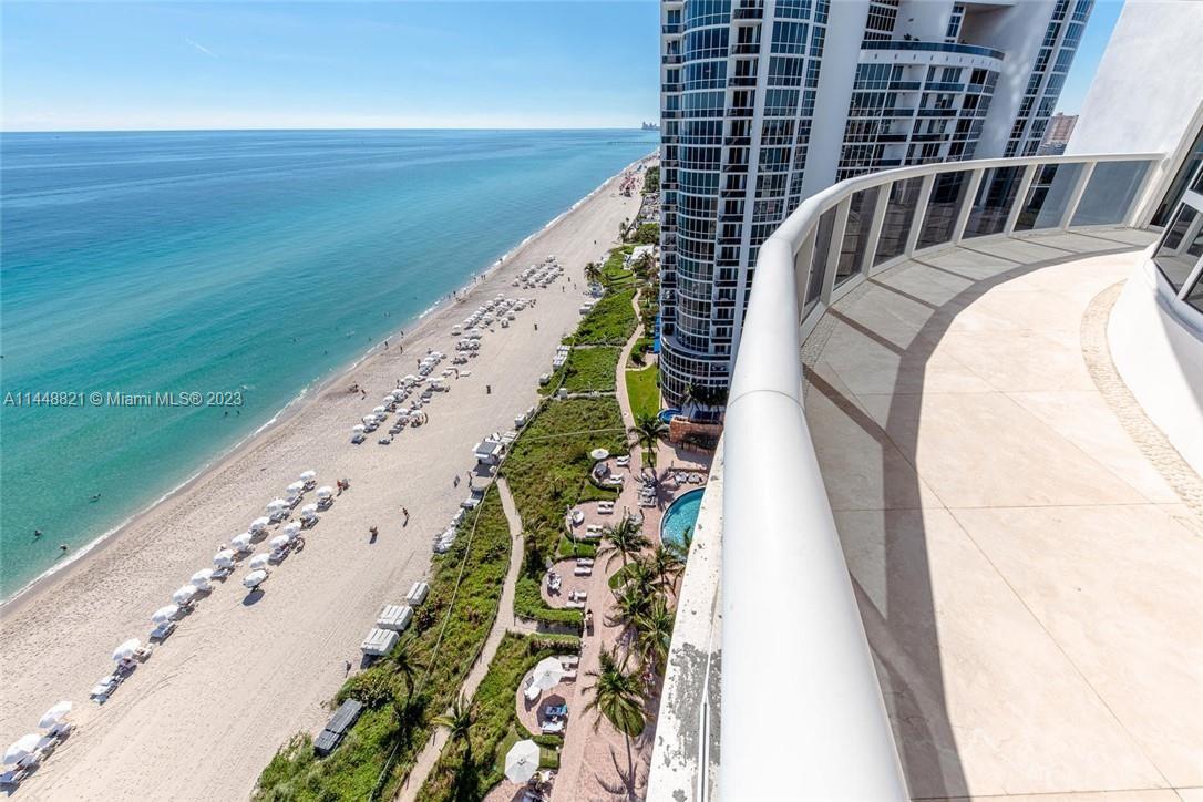 TRUMP ROYALE CONDO - Residential