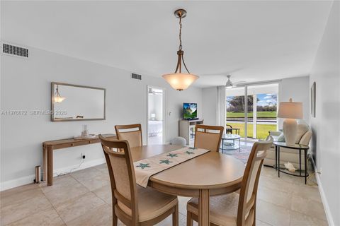 9320 S Hollybrook Lake Dr 108 Pembroke Pines FL 33025