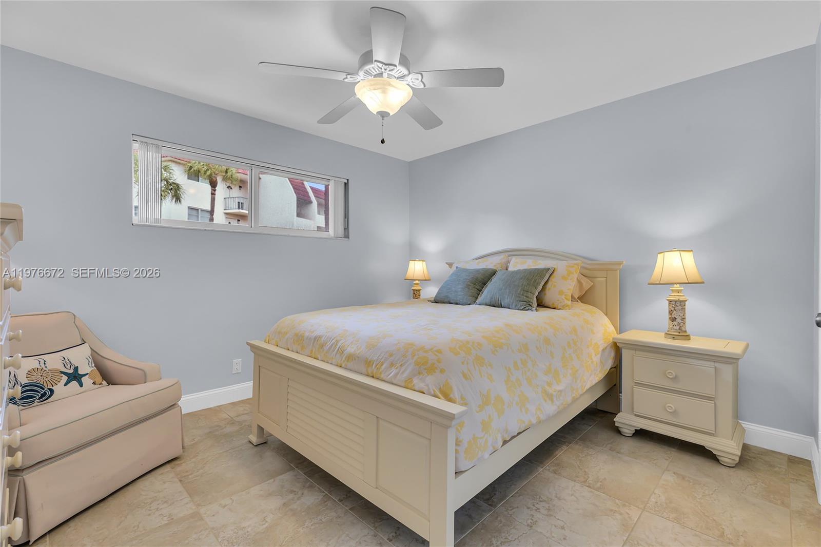 HOLLYBROOK GOLF AND - Residential