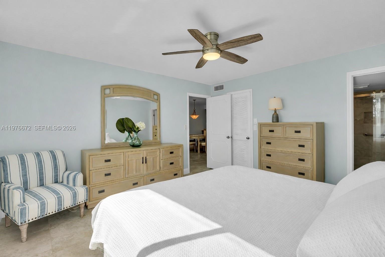 HOLLYBROOK GOLF AND - Residential