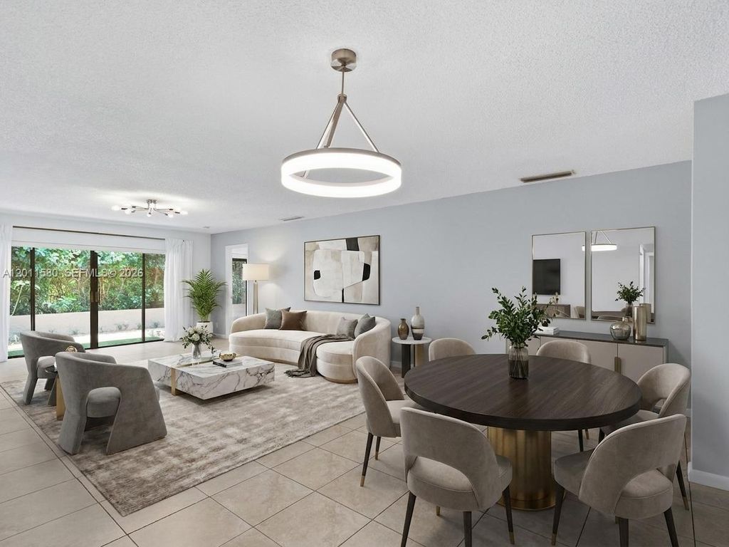 Photo of 110 Dunwoody Ln #16-88, Hollywood, FL 33021 (MLS # A12011580)